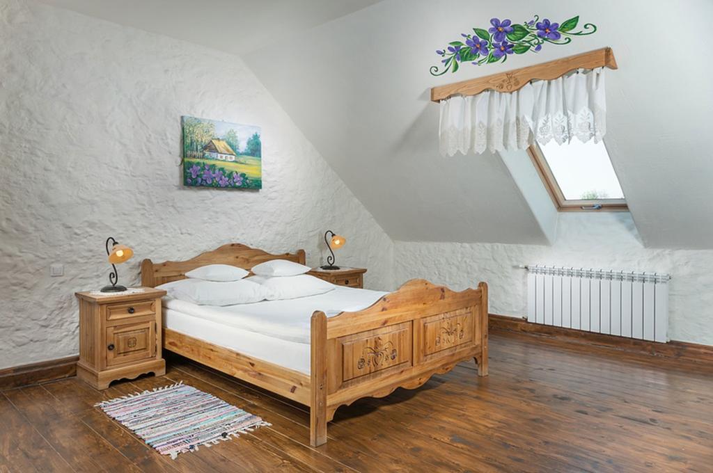 Lipowy Gosciniec Aparthotel Otwock Maly Cameră foto