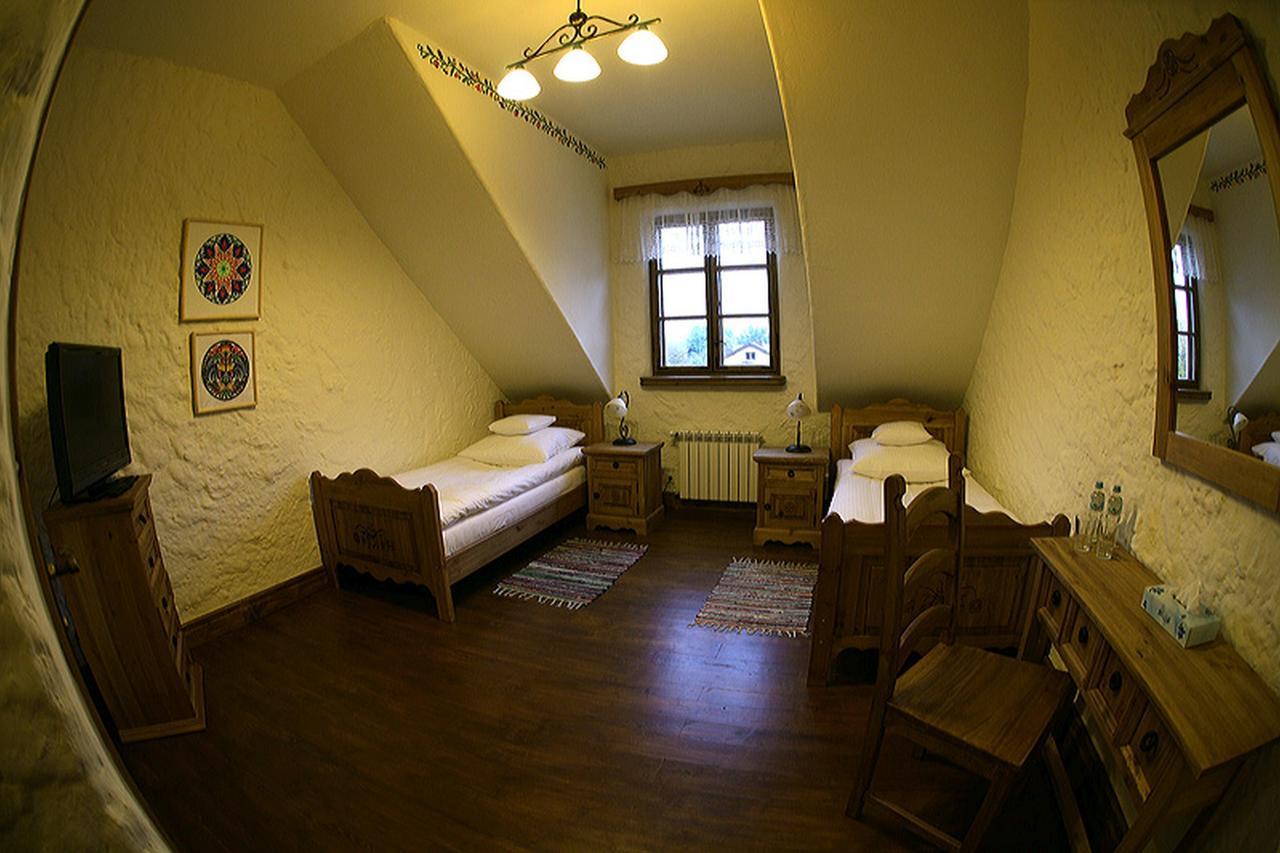 Lipowy Gosciniec Aparthotel Otwock Maly Cameră foto